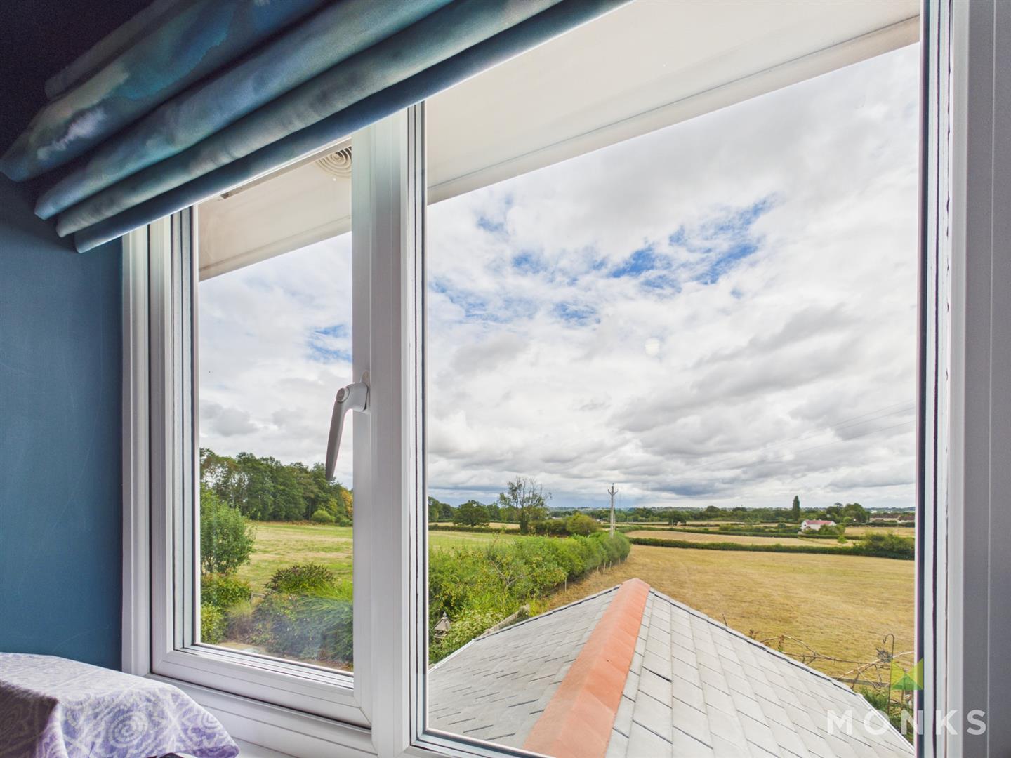 2 The Woodlands, Oswestry, SY10 7RD For Sale